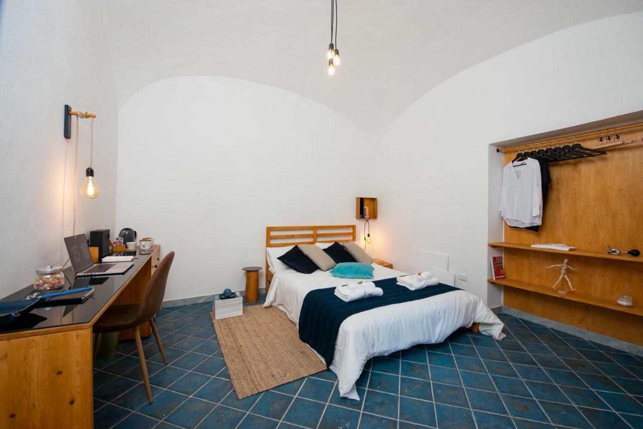 Light Blue - Apartment In The Middle Of Everything Torre Annunziata Exterior photo